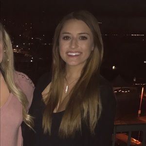 Meet your Posher, Nadja